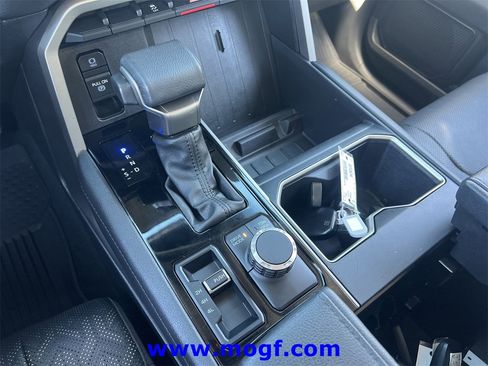 Used 2024 Toyota Tundra Limited image 11