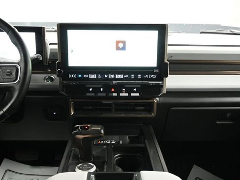 Used 2025 GMC Hummer EV 3X AWD/4WD image 19