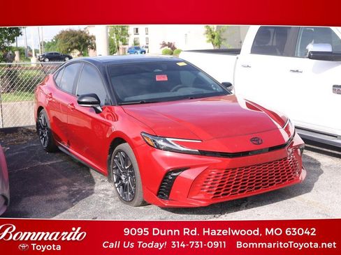 Used 2025 Toyota Camry XSE w/ Premium Package AWD/4WD image 1
