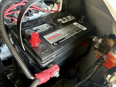 Used 1995 GMC G3500 Rally image 47