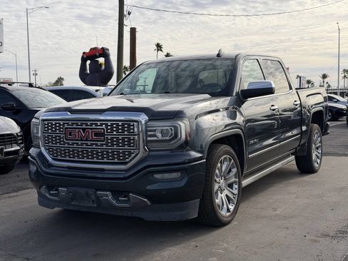 Used 2018 GMC Sierra 1500 Denali w/ Denali Ultimate Package image 3