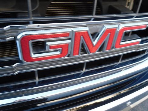 Used 2014 GMC Sierra 1500 SLT w/ SLT Crew Cab Value Package image 28
