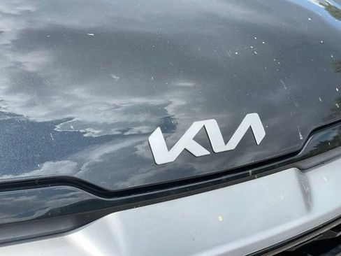 Certified 2024 Kia Sportage EX w/ EX Premium Package AWD/4WD image 7