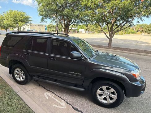 Used 2006 Toyota 4Runner 4WD image 4