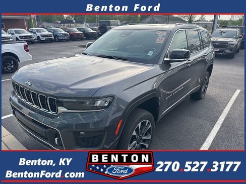 Used 2023 Jeep Grand Cherokee L Overland w/ Advanced Protech Group III AWD/4WD image 1