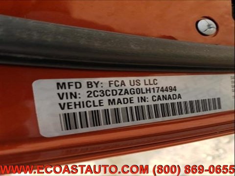 Used 2020 Dodge Challenger SXT w/ Blacktop Package RWD image 10