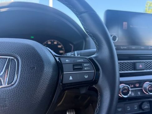 Used 2025 Honda Civic Sport image 17