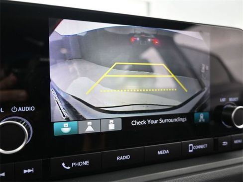 New 2025 Honda Accord SE image 24