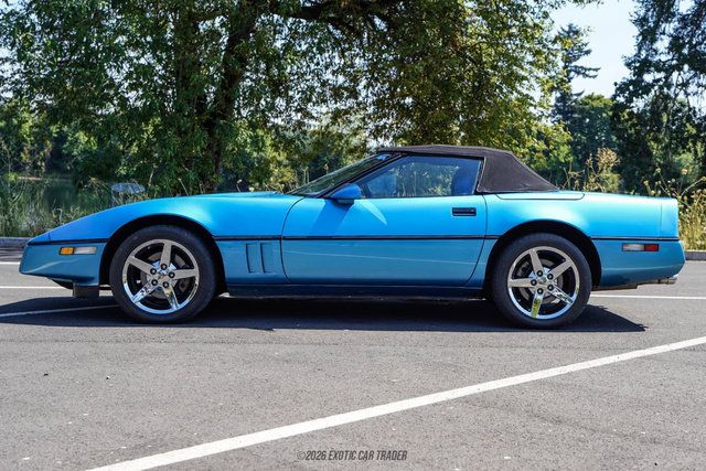 Used 1988 Chevrolet Corvette Convertible RWD image 15