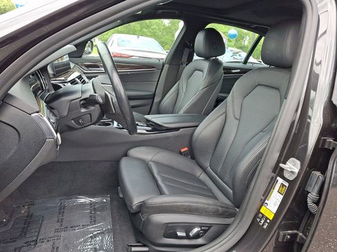 Used 2018 BMW 530i xDrive AWD/4WD image 24