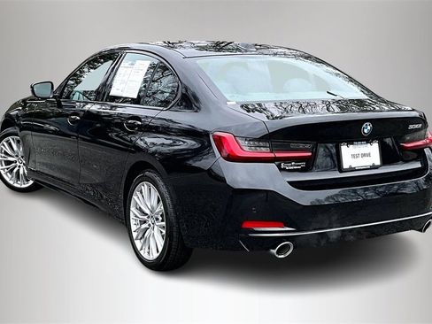 Used 2023 BMW 330i Sedan image 5