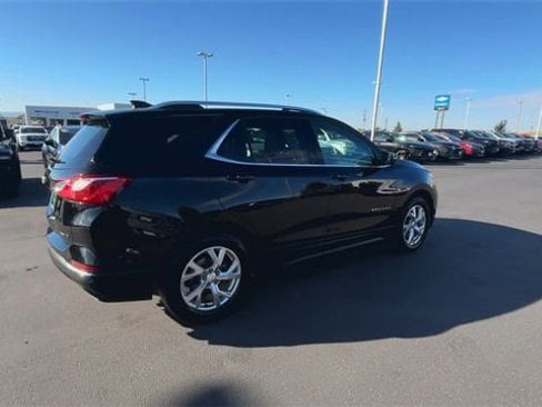 Certified 2019 Chevrolet Equinox LT image 8