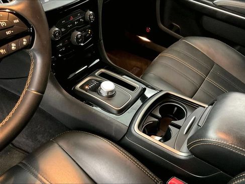 Used 2016 Chrysler 300 S w/ Safetytec Plus Group AWD/4WD image 17