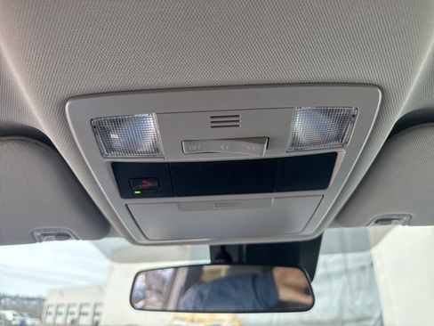 Used 2022 Toyota Tacoma TRD Off-Road image 15