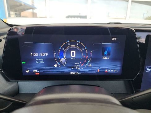 Used 2025 Chevrolet Traverse LT FWD image 18