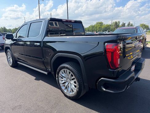 Used 2019 GMC Sierra 1500 Denali w/ Denali Ultimate Package AWD/4WD image 3