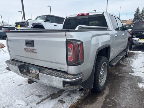 Used 2018 GMC Sierra 1500 SLT image 4