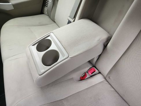 Used 2012 Toyota Prius Two FWD image 22