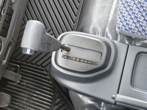 New 2026 Isuzu NPR RWD image 19