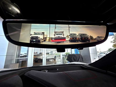 Used 2023 Chevrolet Corvette Stingray Premium Conv w/ Z51 Performance Package RWD image 49
