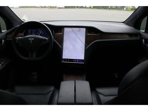 Used 2018 Tesla Model X 100D AWD/4WD image 10