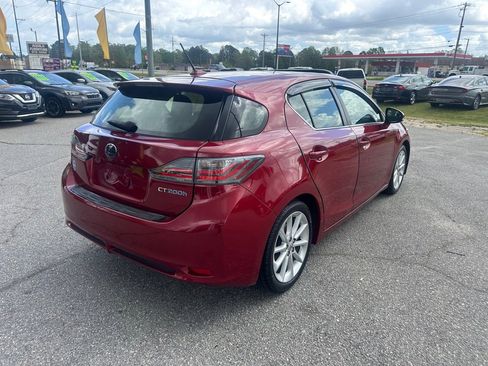 Used 2013 Lexus CT 200h w/ Premium Pkg w/Navigation FWD image 5