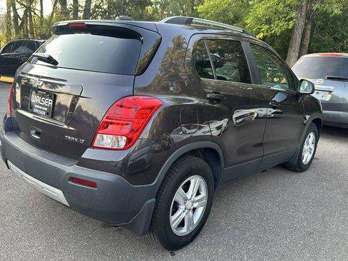 Used 2016 Chevrolet Trax LT w/ LPO, Protection Package FWD image 5
