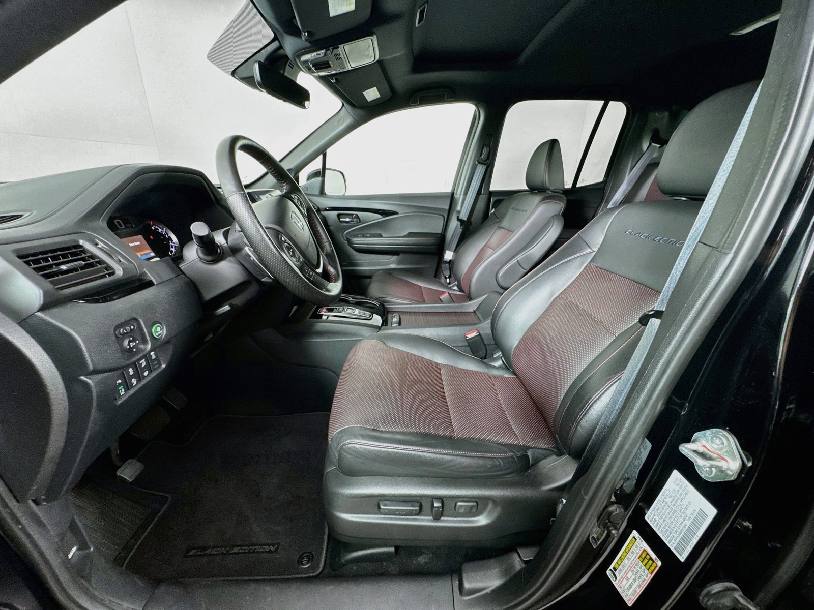 Used 2023 Honda Ridgeline Black Edition image 12