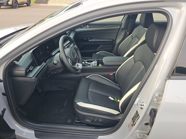 New 2026 Kia K5 GT-Line FWD image 5