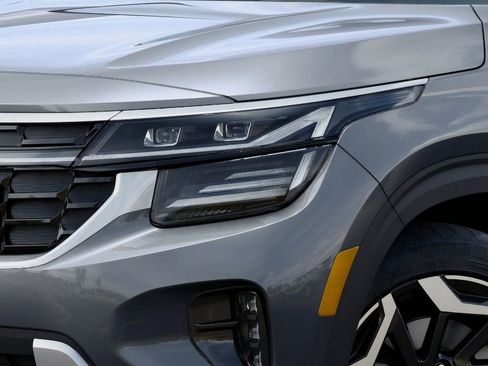 New 2026 Kia Seltos SX image 10