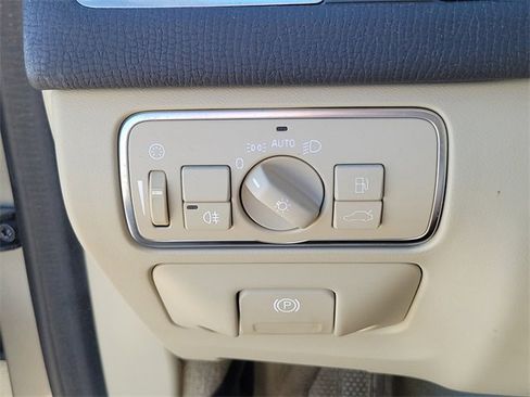 Used 2015 Volvo XC60 T6 w/ Proximity Package image 20