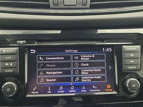 Used 2020 Nissan Rogue SL FWD image 25