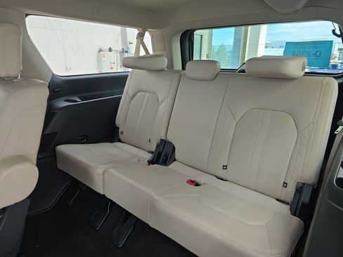 Used 2023 Ford Expedition Max Platinum image 37