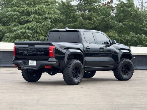 Used 2025 Toyota Tacoma TRD Pro image 5