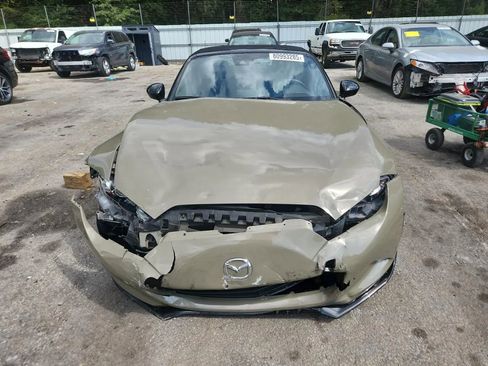 Used 2023 MAZDA MX-5 Miata Club w/ Brembo/BBS Recaro Package RWD image 5