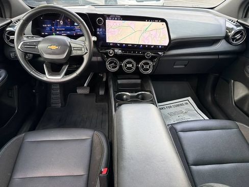 Used 2024 Chevrolet Blazer EV LT AWD/4WD image 23