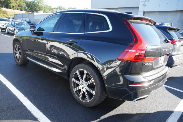 Used 2021 Volvo XC60 T5 Inscription AWD/4WD image 9