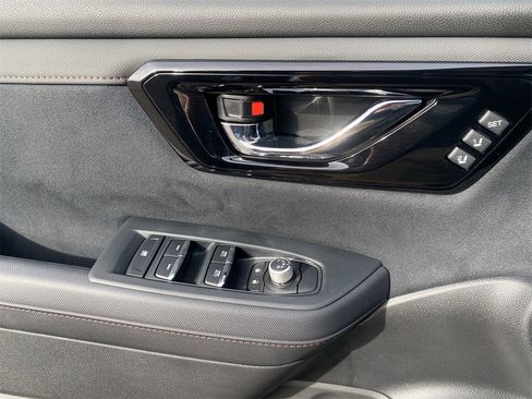 New 2025 Subaru Forester Touring image 17