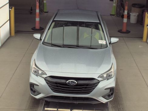 Used 2025 Subaru Legacy Premium AWD/4WD image 2