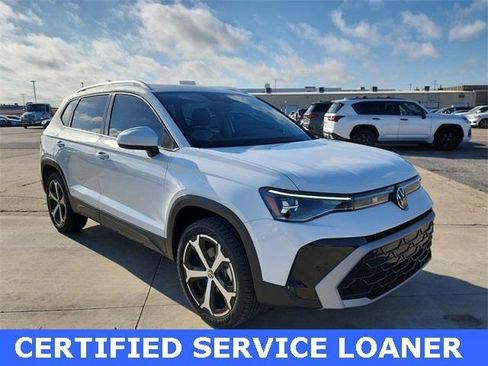 New 2025 Volkswagen Taos SEL image 1