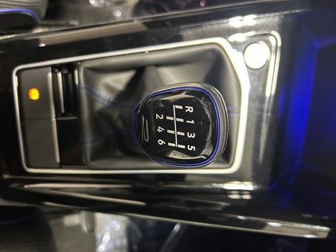 Used 2024 Volkswagen Golf R 4-Door AWD/4WD image 25