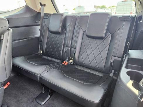 Used 2024 Volkswagen Atlas SEL Premium R-Line AWD/4WD image 18