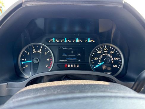 Used 2019 Ford F150 XLT w/ Equipment Group 302A Luxury AWD/4WD image 30