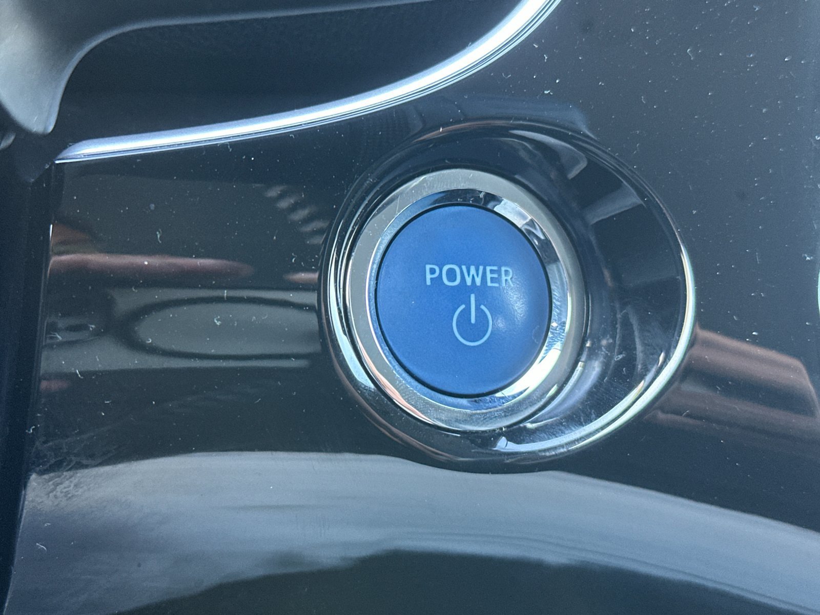 Used 2019 Toyota Prius XLE AWD/4WD image 22
