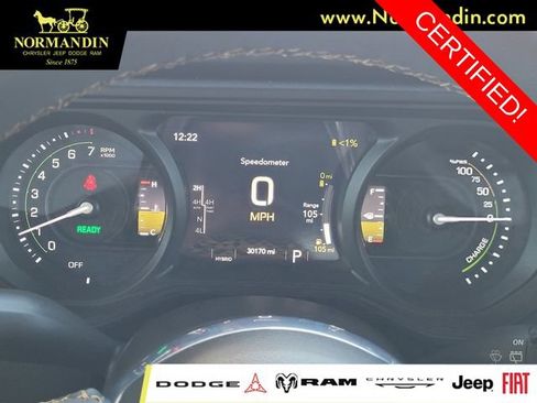 Certified 2024 Jeep Wrangler Unlimited Sahara AWD/4WD image 8