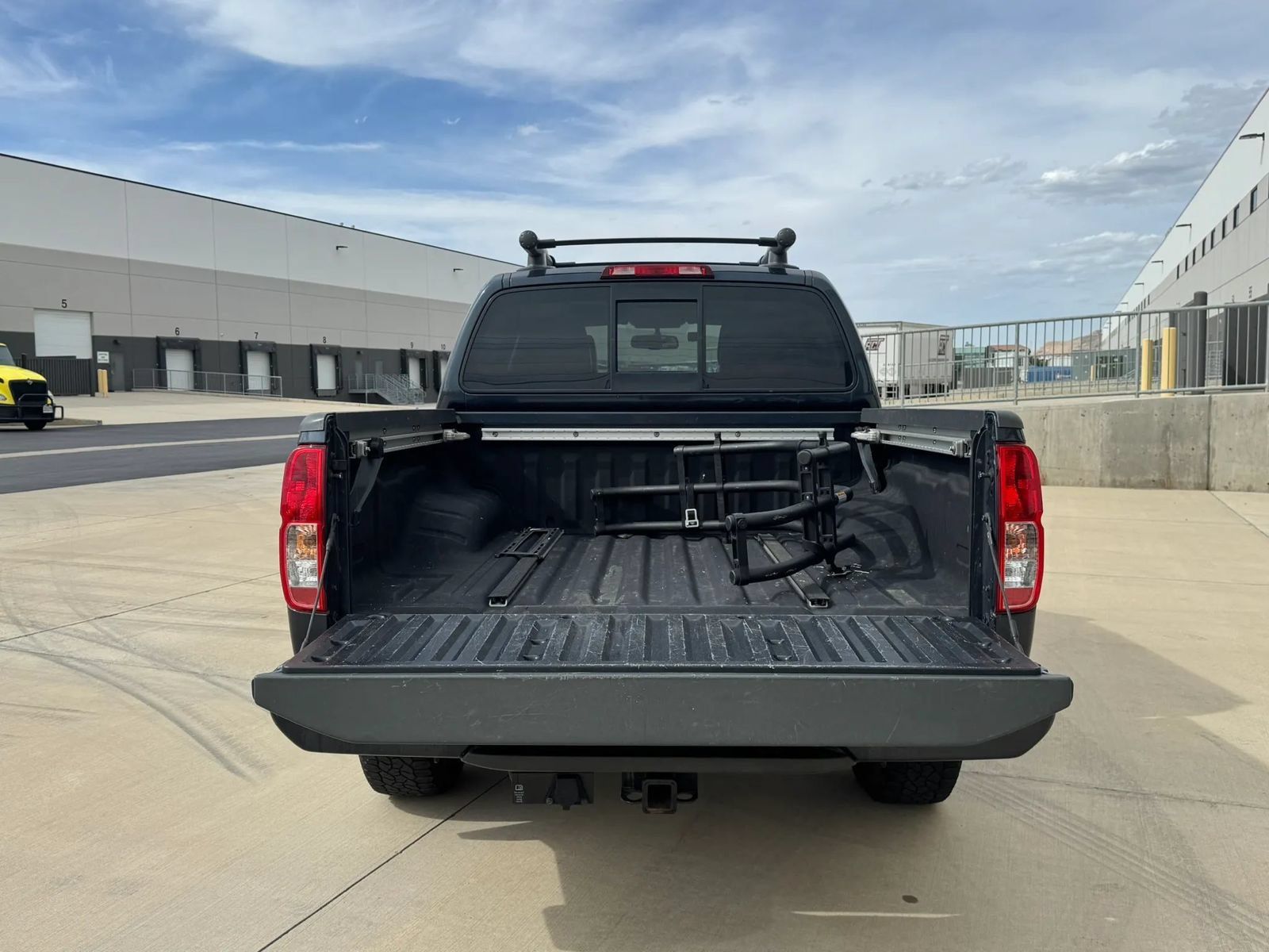 Used 2016 Nissan Frontier PRO-4X w/ Pro-4x Luxury Package AWD/4WD image 15