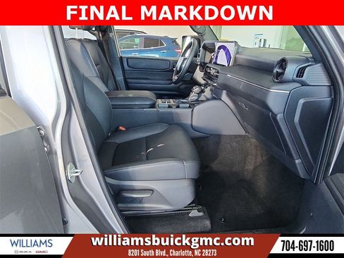 Used 2024 Toyota Land Cruiser image 27