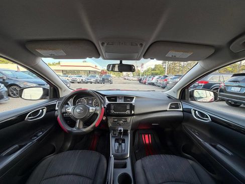Used 2018 Nissan Sentra SV FWD image 13