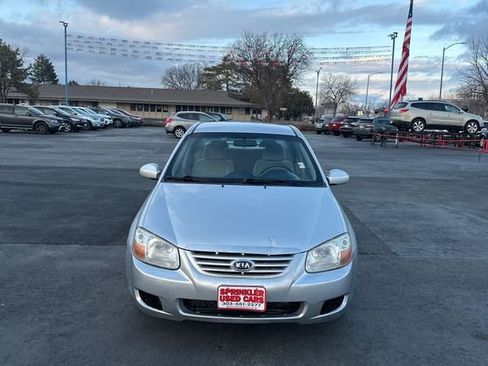 Used 2008 Kia Spectra EX image 2