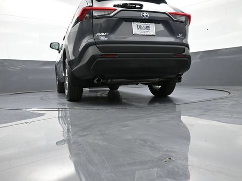 Used 2024 Toyota RAV4 LE AWD/4WD image 30